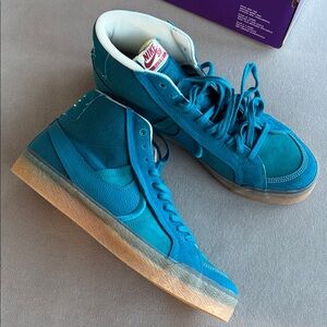 SB Zoom Blazer Mid Premium Plus